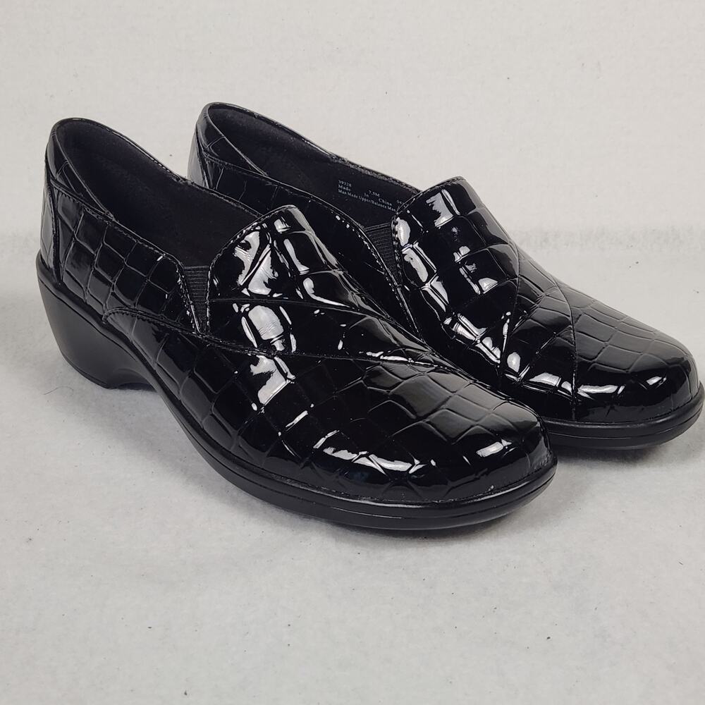 Clarks Collection Black Patent Croc Slip-On Comfort Wedge 7.5M